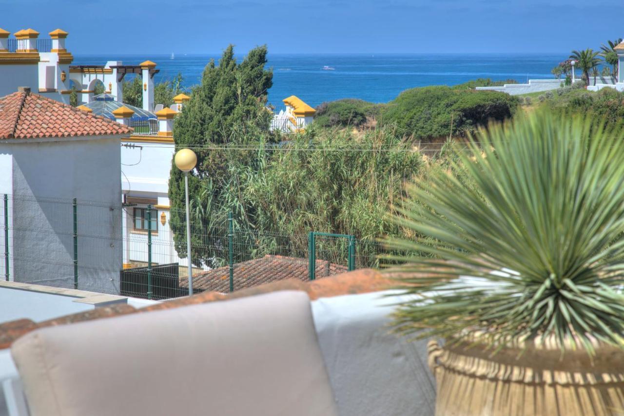 Villa Mas Tranquila - A Stylish Villa With Pool 150 M From The Beach コニル・デ・ラ・フロンテラ エクステリア 写真